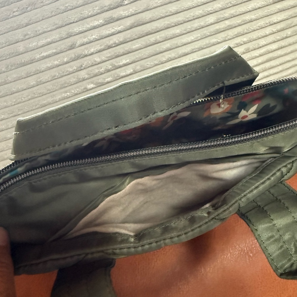 lug Quilted Olive Green Nylon Crossbody Tote - Picture 6 of 6